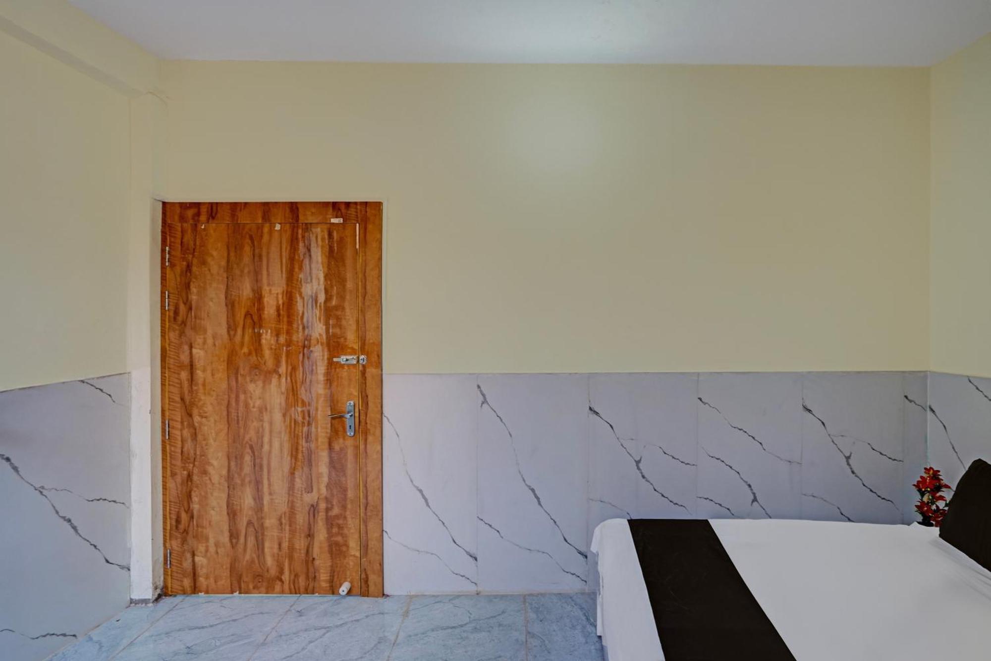 Hotel O Abhinav Hotel Noida Luaran gambar