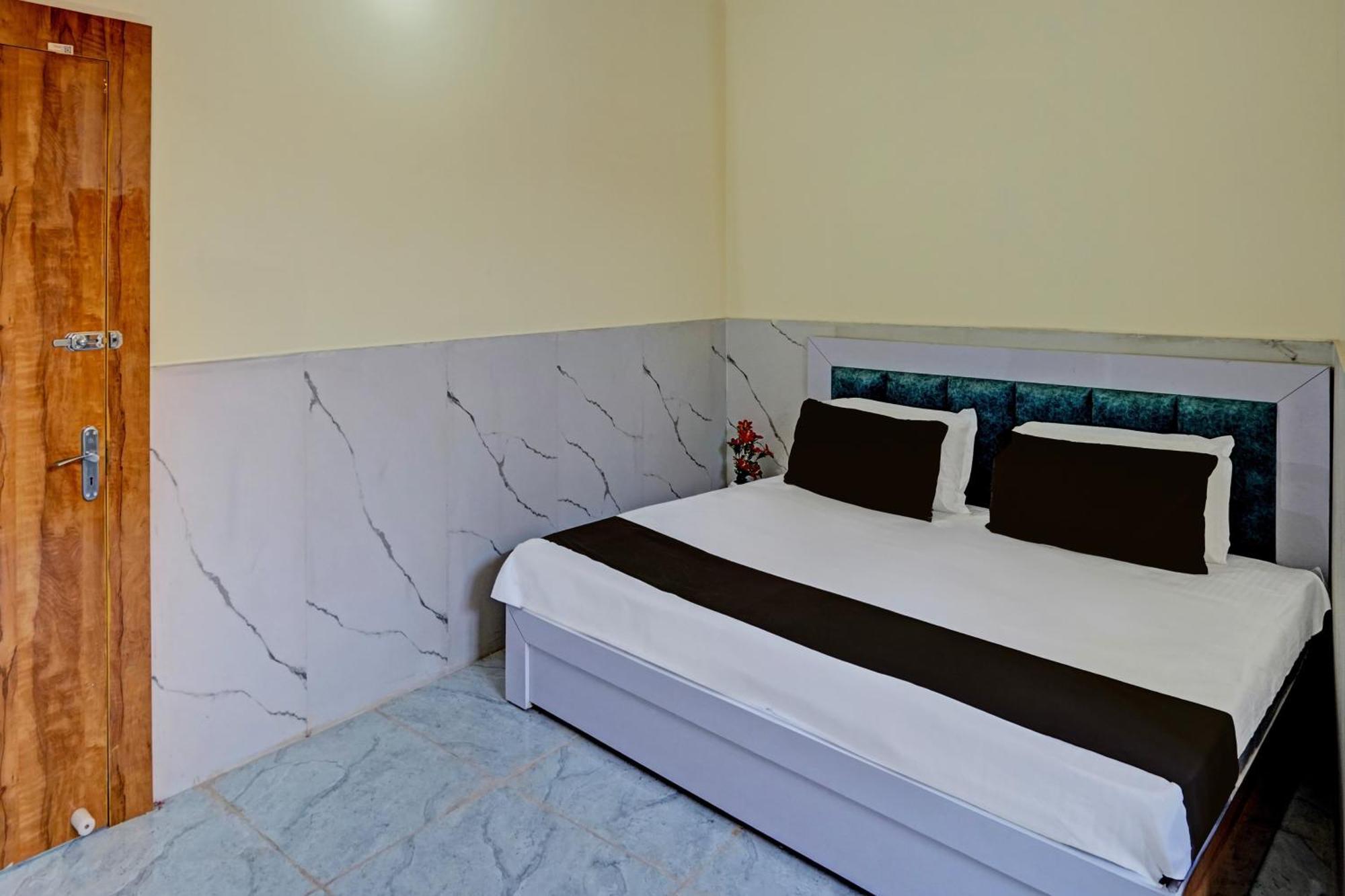 Hotel O Abhinav Hotel Noida Luaran gambar